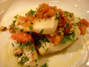 FILETTI DI ORATA CON NOCI PICCANTI